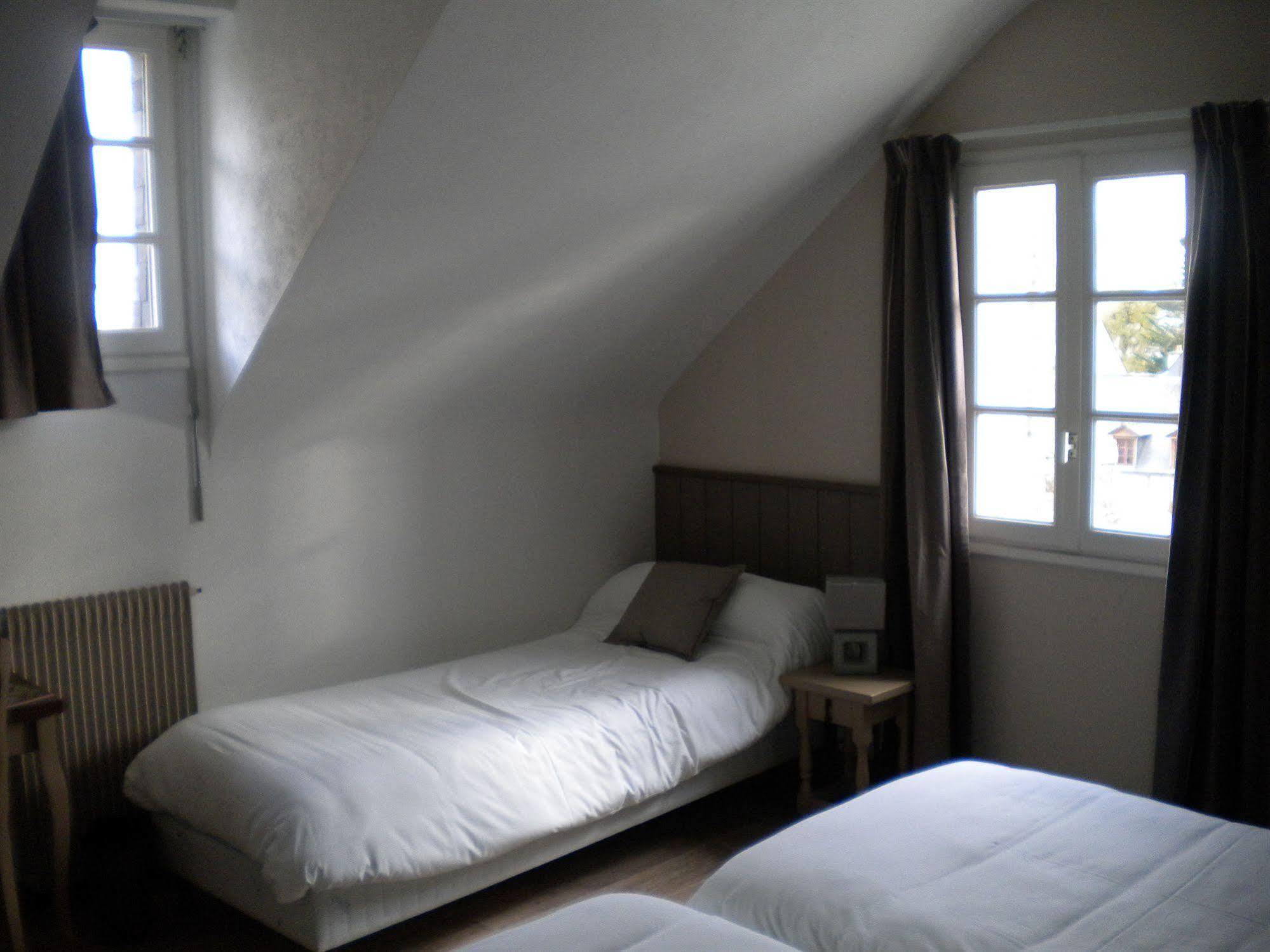 Contact Hotel - Hotel Le Lion D'Or Lamballe Eksteriør billede